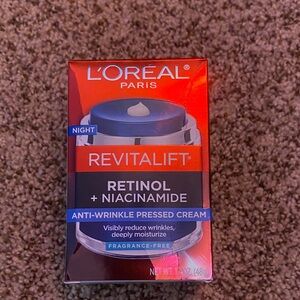 L'Oreal Revitalift Retinol + Niacinamide Cream - Red and Blue Packaging